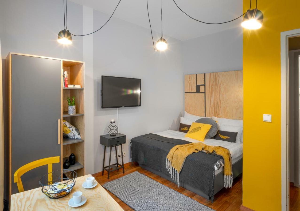 City Leaf Apartments Prague Exterior photo